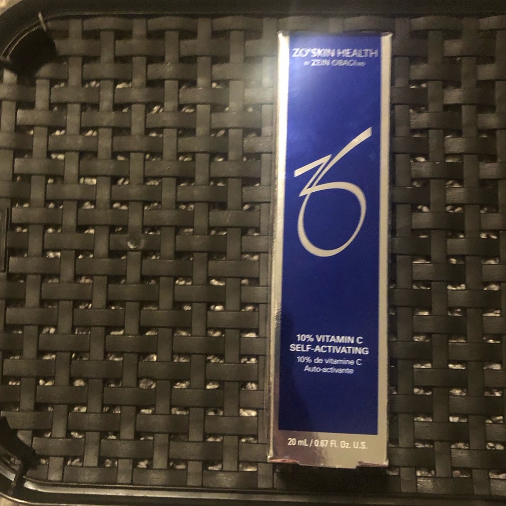 10% VITAMIN C SELF-ACTIVATING (TRAVEL SIZE)